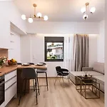 Fontem Central Living
