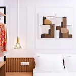 Fontem Central Living